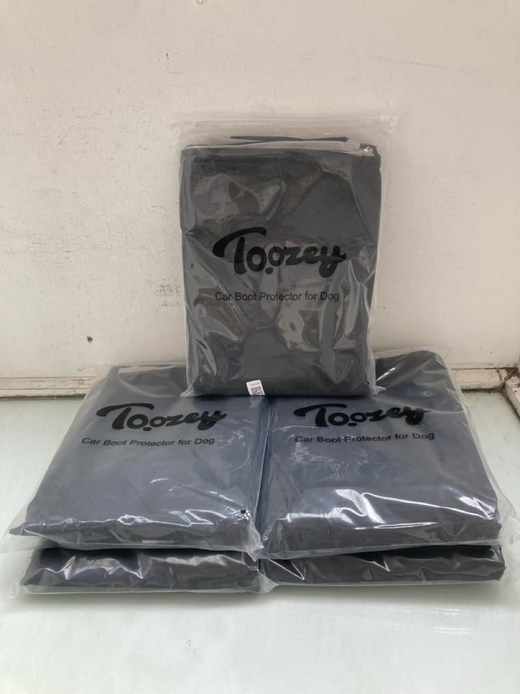 5 X TOOZEY CAR BOOT PROTECTORS FOR DOGS: LOCATION 