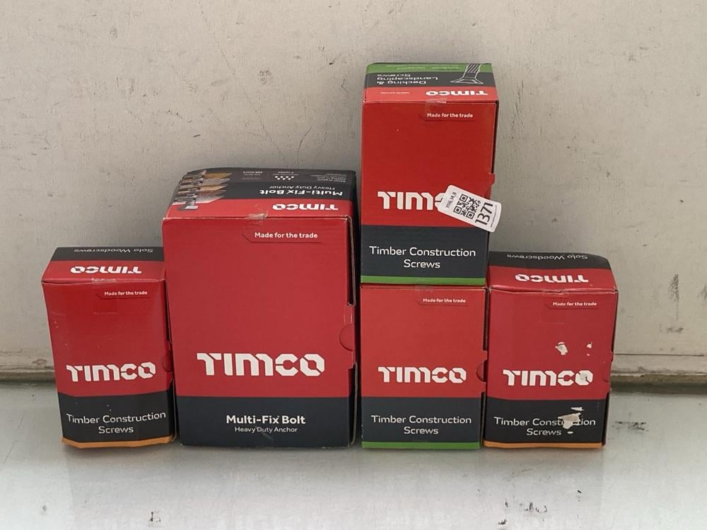 QTY OF ASSORTED TIMCO SCREWS TO INCLUDE QTY OF DEC
