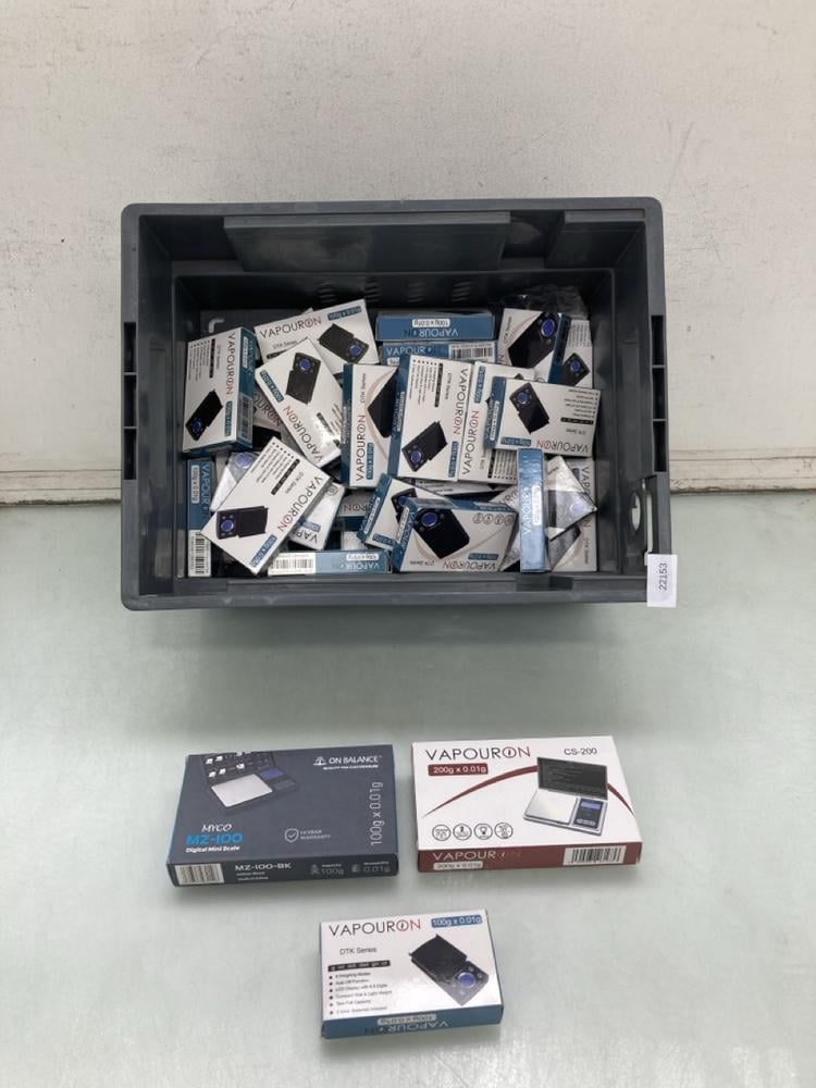 QTY OF VAPOURON ITEMS TO INCLUDE VAPOURON DTK SERI