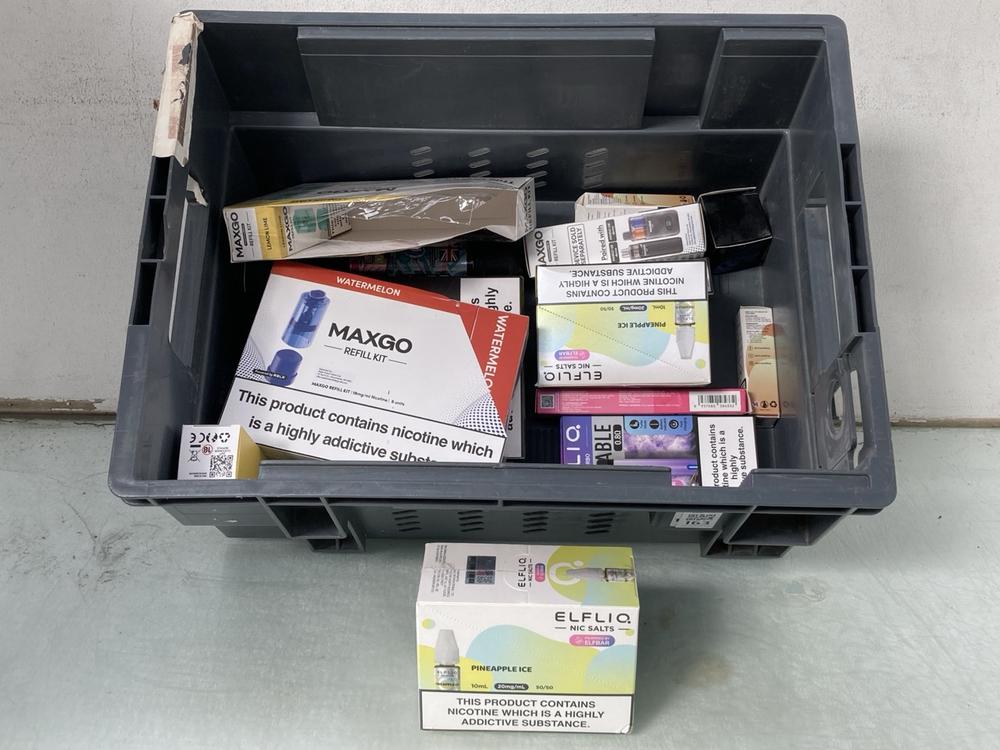 QTY OF ASSORTED VAPE ITEMS TO INCLUDE MAXGO WATERM