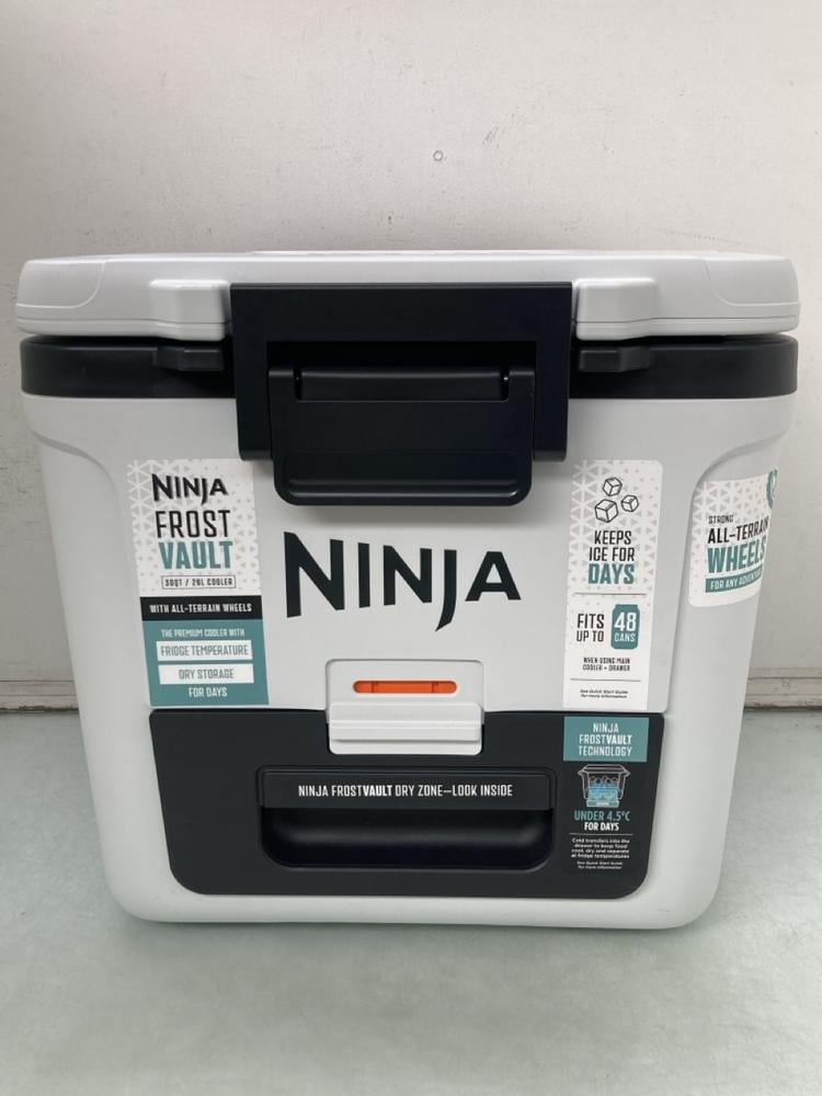 NINJA FB230UKWH FROST VAULT 28L WHEELED COOLER WIT