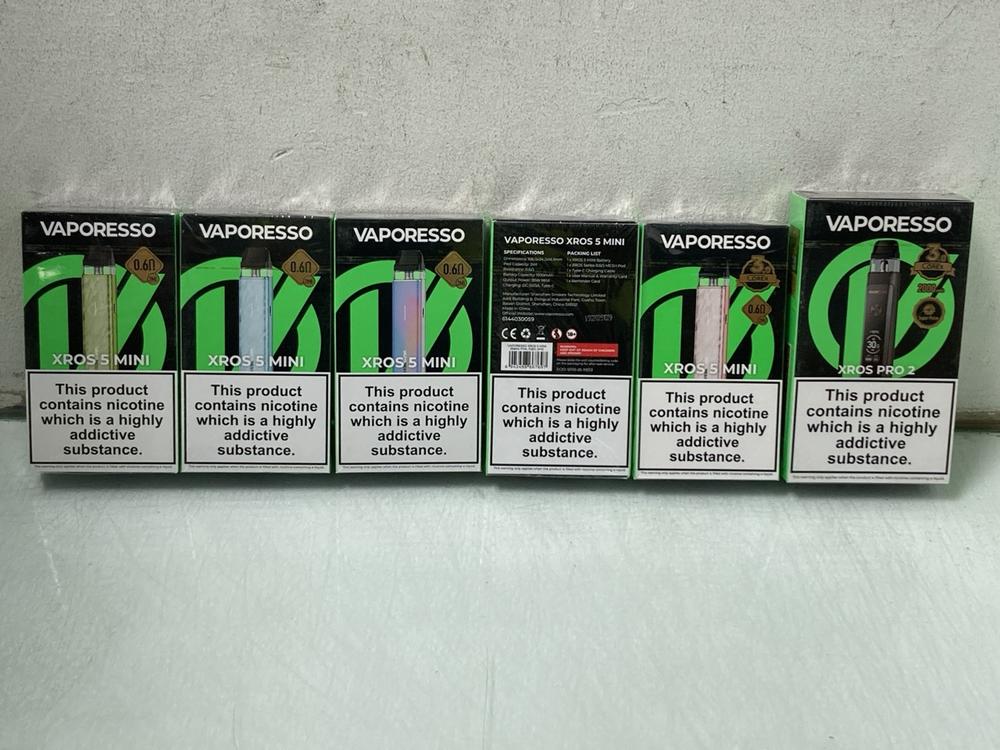 QTY OF ASSORTED VAPORESSO VAPES TO INCLUDE XROS 5 