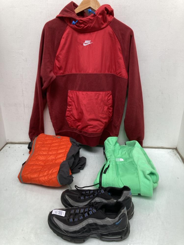 4 X ASSORTED CLOTHING ITEMS TO INCLUDE THE NORTH F