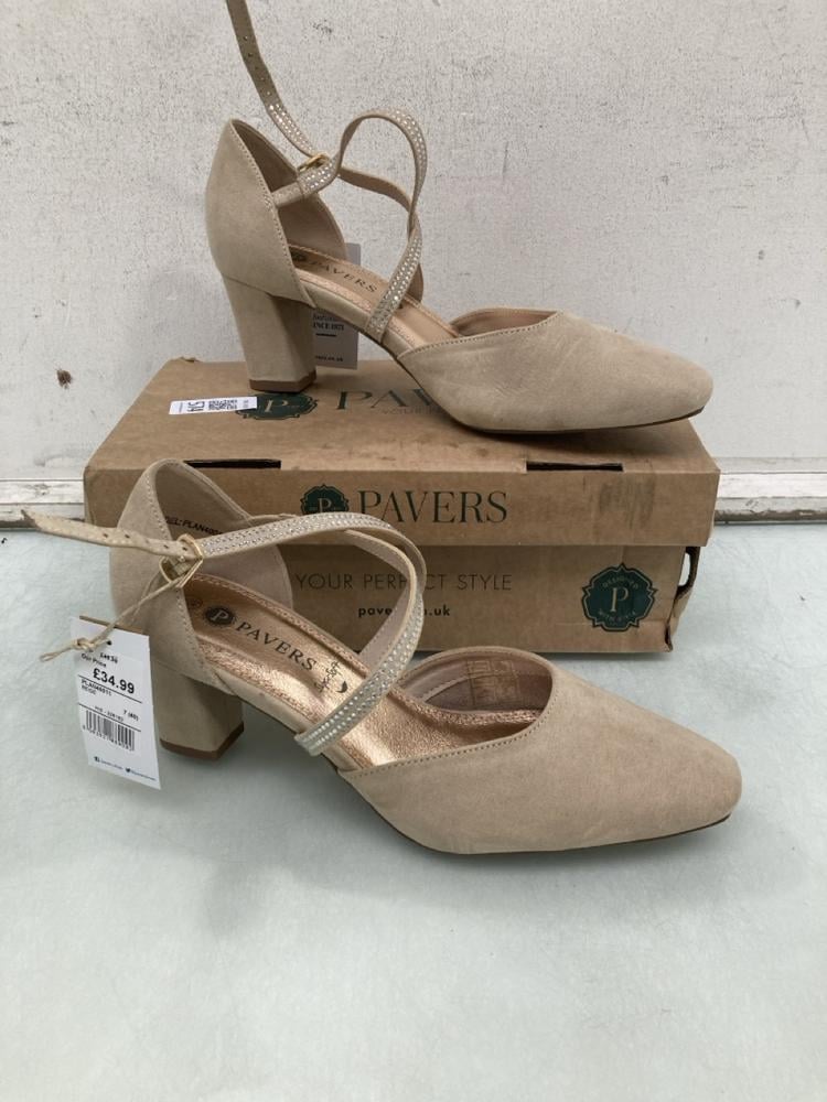 PAVERS WOMENS SUEDE HEELED SHOES IN BEIGE - UK 7: 