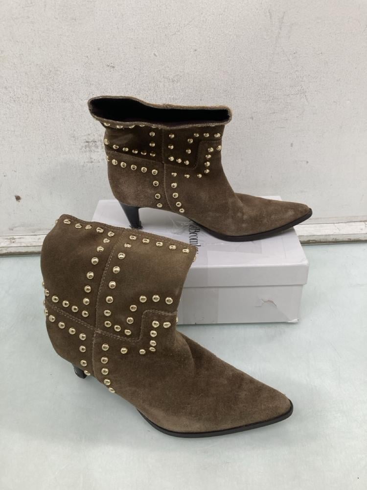 ZARA STUDDED SUEDE ANKLE BOOTS IN BROWN - EU 38: L