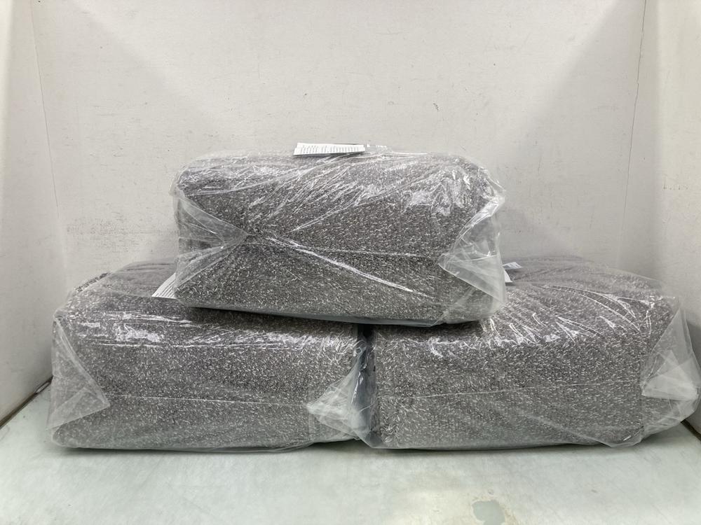 3 X SHACOS LONG RUGS IN GREY: LOCATION - B23