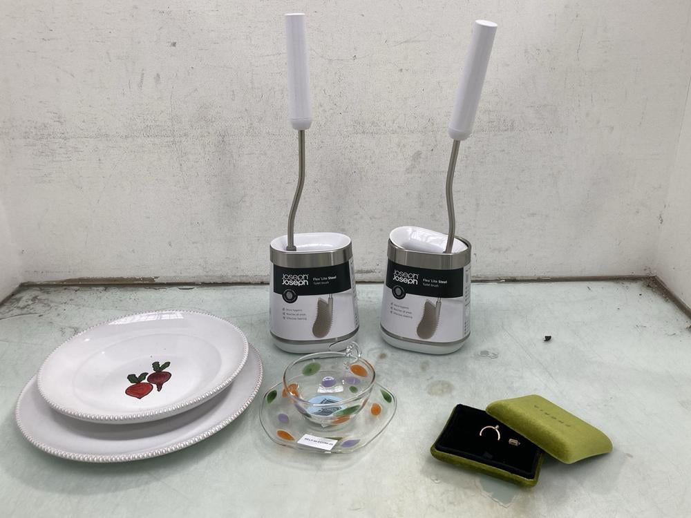 QTY OF ASSORTED HOUSEHOLD ITEMS TO INCLUDE 2 X JOS