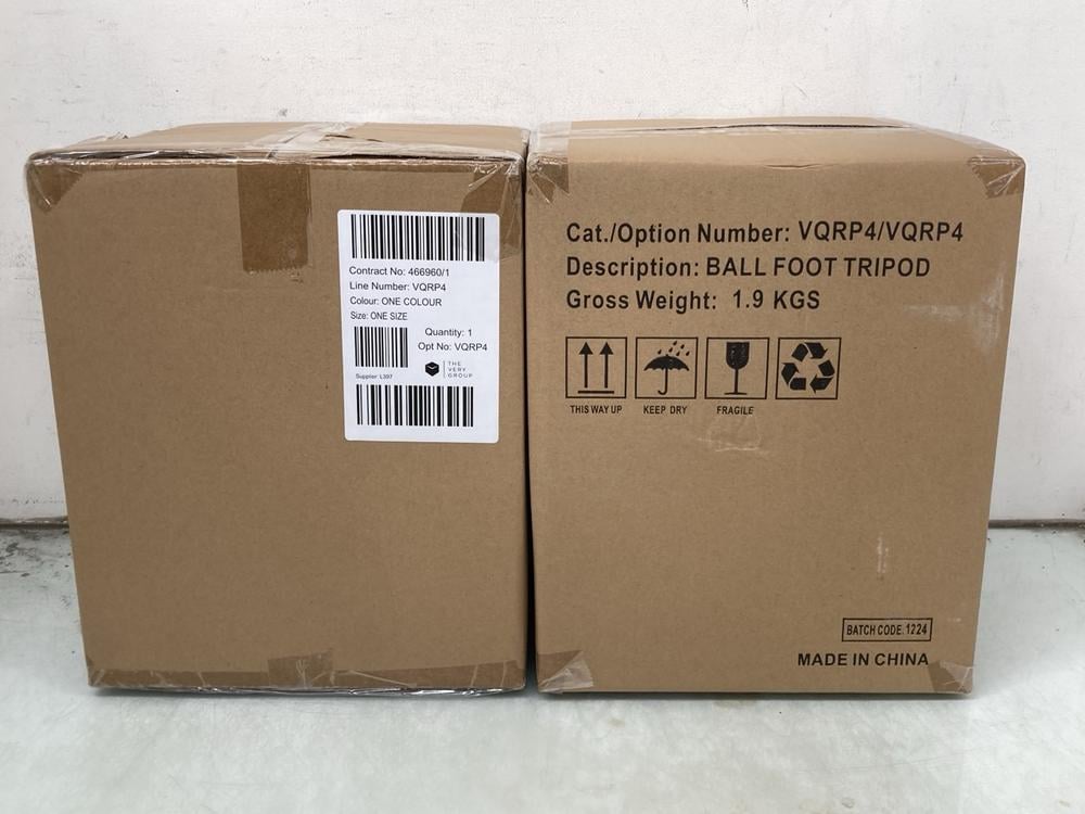 2 X WHITE PLEATED BALL FOOT TRIPOD LAMP: LOCATION 
