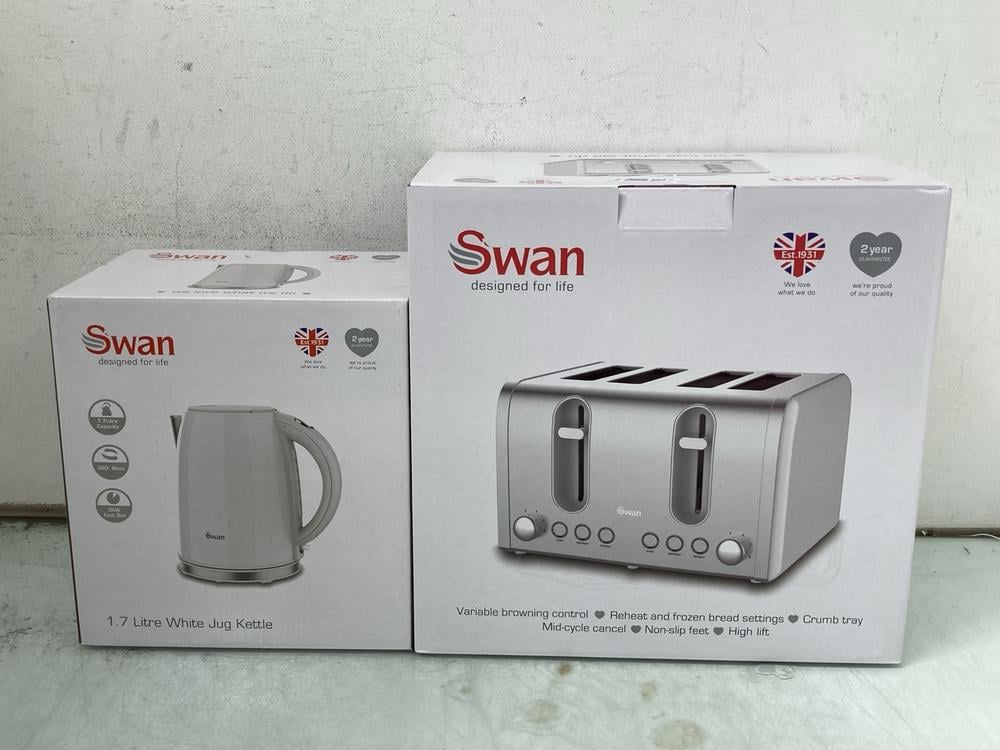 SWAN 1.7 LITRE WHITE JUG KETTLE TO INCLUDE SWAN FO