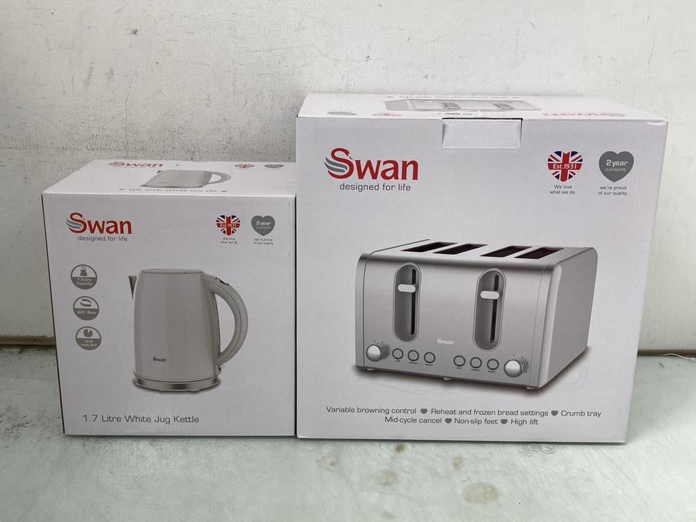 SWAN 1.7 LITRE WHITE JUG KETTLE TO INCLUDE SWAN FO