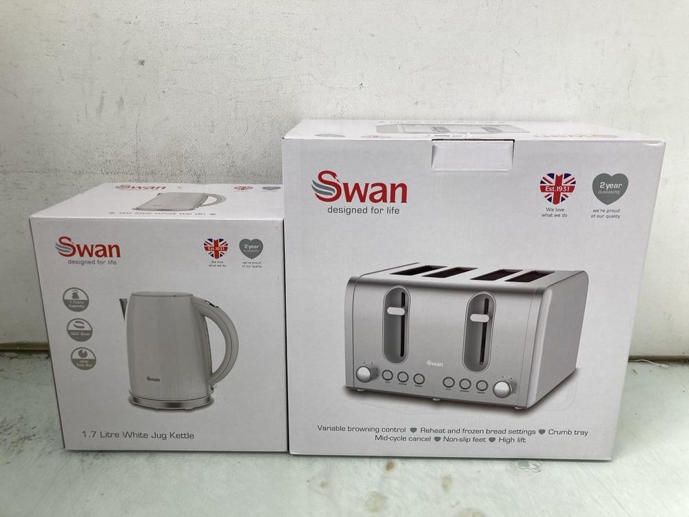 SWAN 1.7 LITRE WHITE JUG KETTLE TO INCLUDE SWAN FO