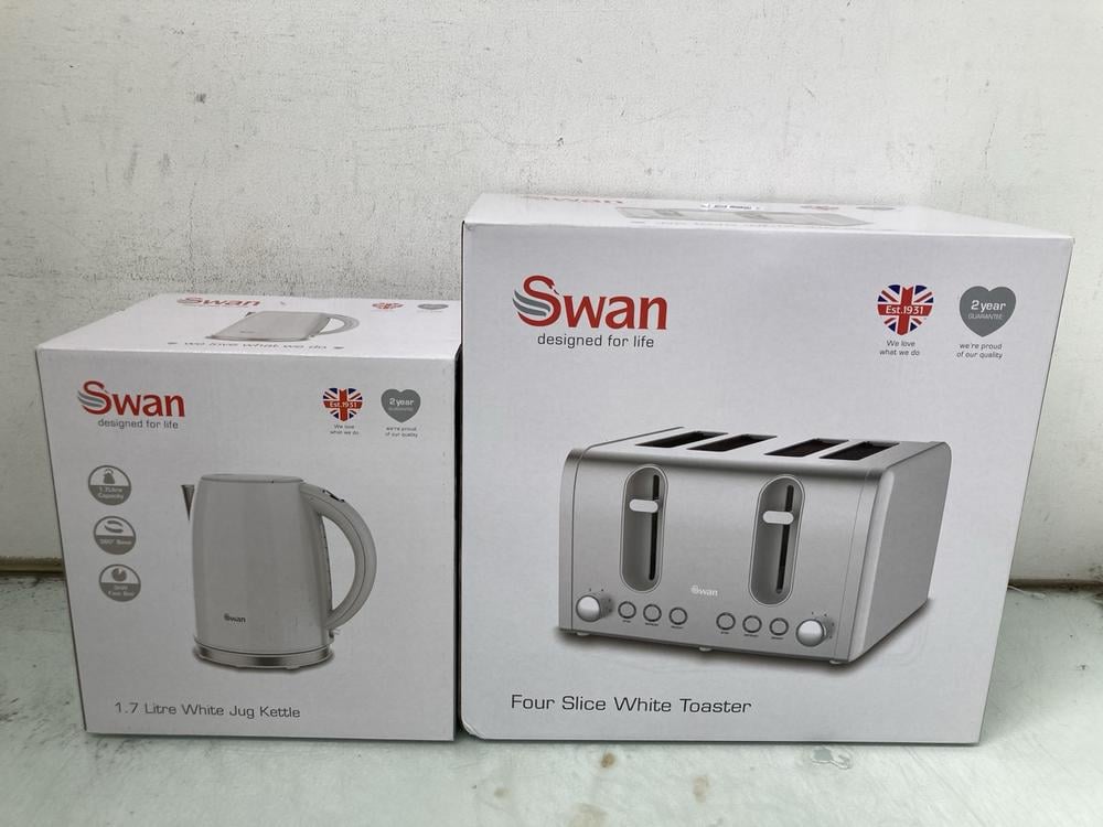 SWAN 1.7 LITRE WHITE JUG KETTLE TO INCLUDE SWAN FO