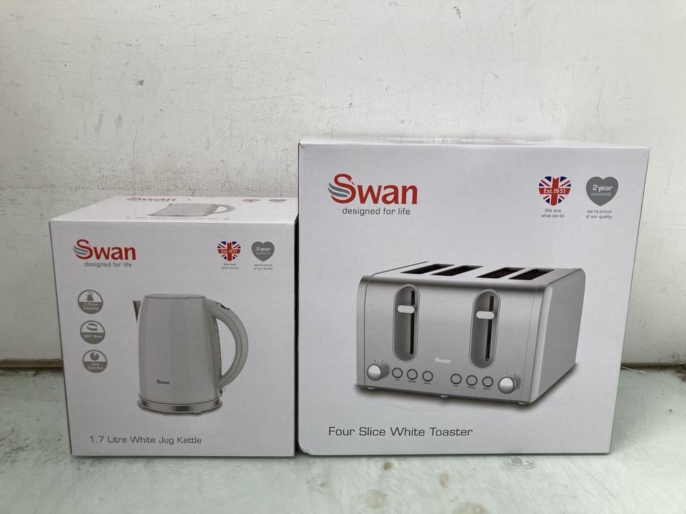 SWAN 1.7 LITRE WHITE JUG KETTLE TO INCLUDE SWAN FO
