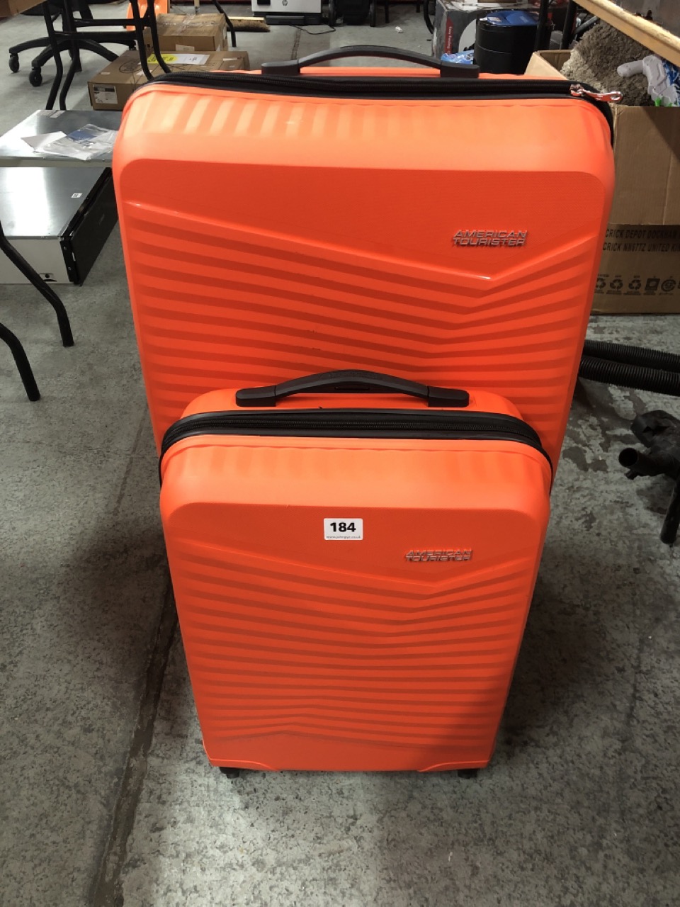 John Pye Auctions 2 X AMERICAN TOURISTER SUITCASES (COLLECTION OR