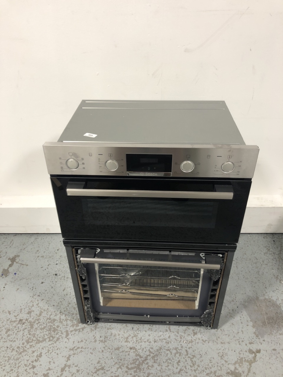 John Pye Auctions 1 X BOSCH INTEGRATED OVEN IN STEEL GREY AND BLACK