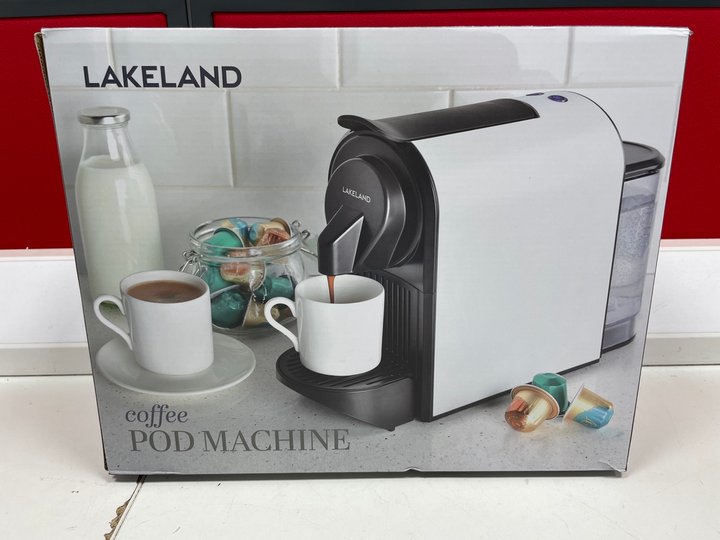 John Pye Auctions LAKELAND POD COFFEE MACHINE IN WHITE MODEL NO