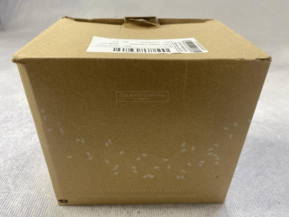 THE WHITE COMPANY REGULAR CLUSTER LIGHTS 960 LEDS 