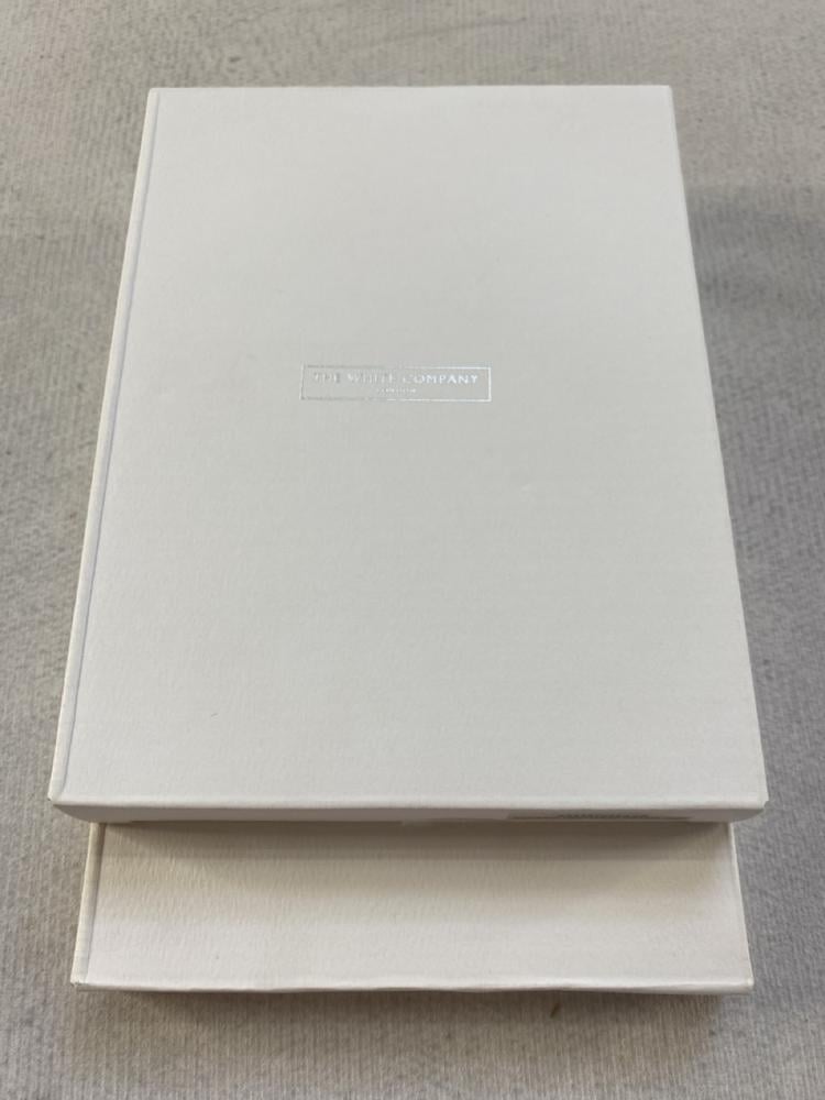 2 X THE WHITE COMPANY CLASSICTEXTURED FRAME 4X6"