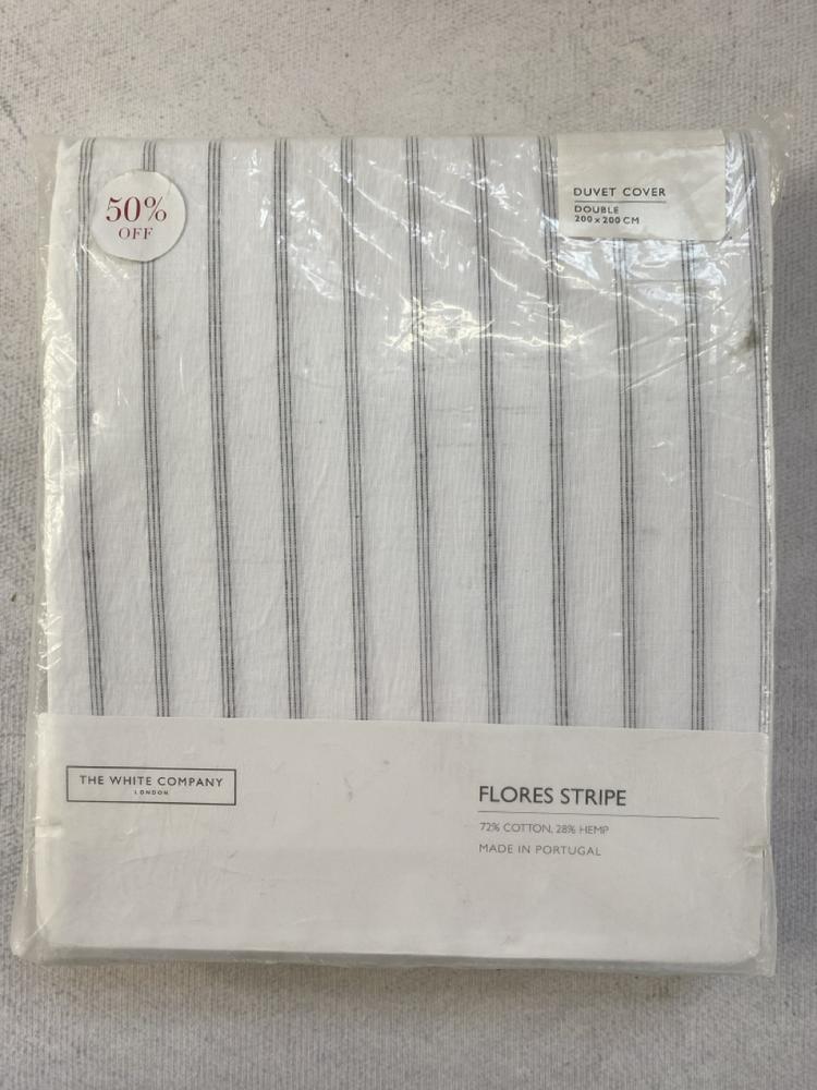 THE WHITE COMPANY OXFORD PILLOW CASE FLORES STRIPE