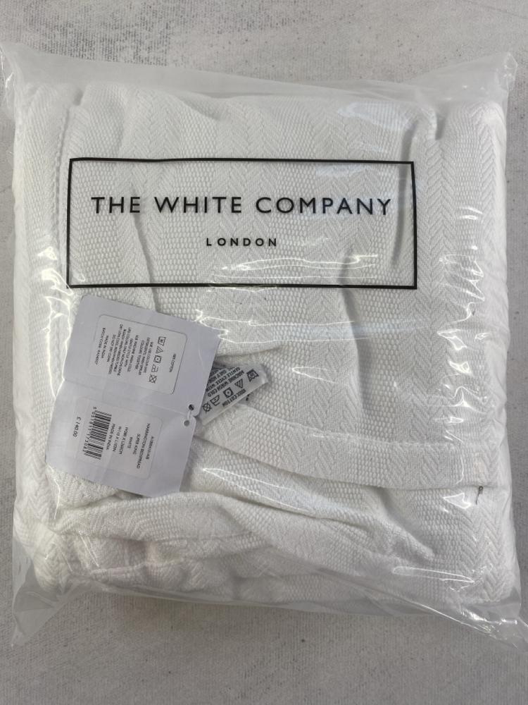 THE WHITE COMPANY HARRINGTON BEDSPREAD IN WHITE SI