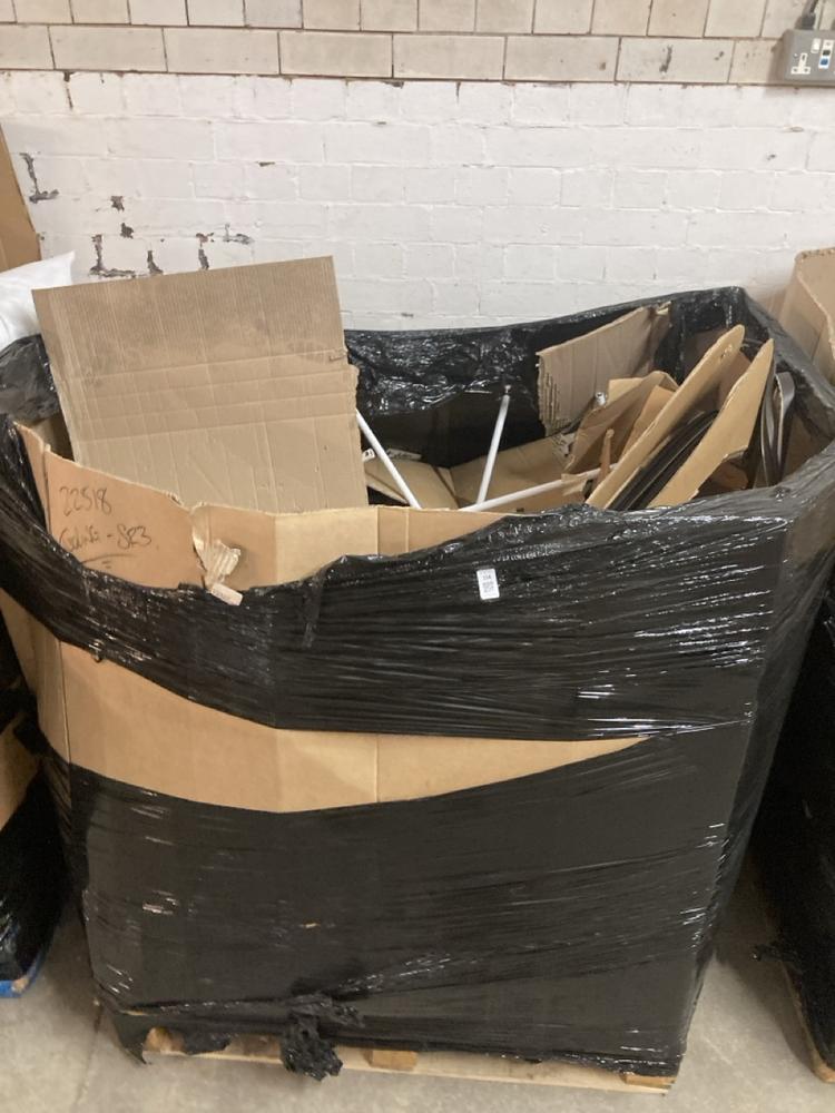 PALLET OF ITEMS TO INCLUDE FRELAN DOOR HINGE (COLL