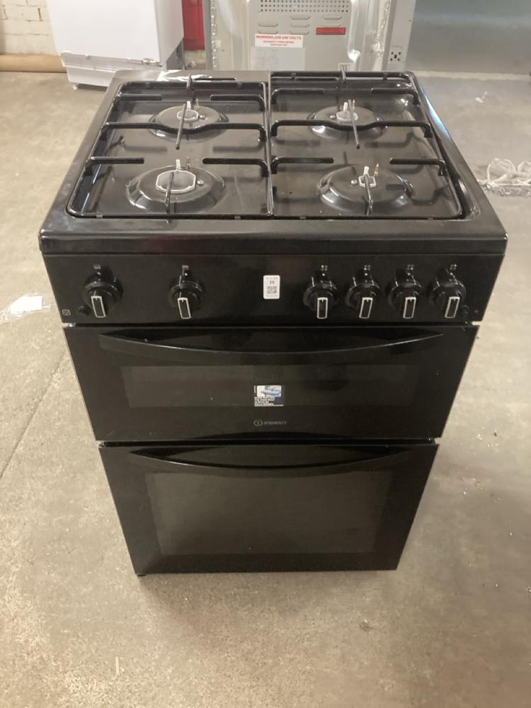 INDESIT FREESTANDING COOKER MODEL NO: ITG6GB