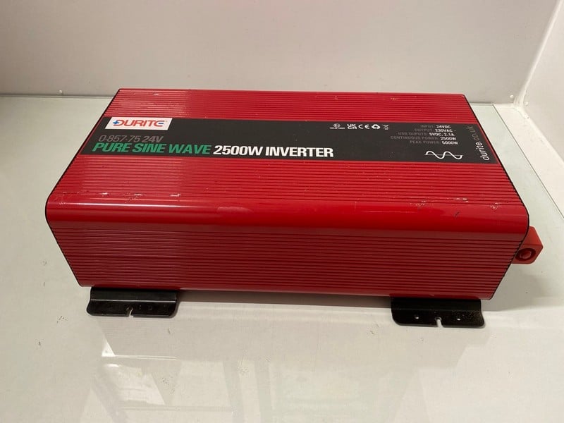 DURITE PURE SINE WAVE 2500W INVERTER 0-857-75 24V