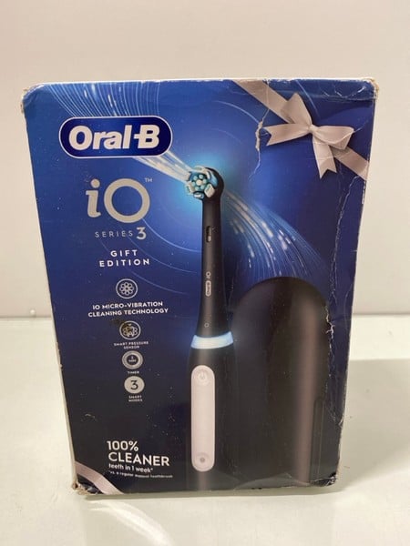 ORAL-B IO SERIES 3 GIFT EDITION ELECTRIC TOOTHBRUS
