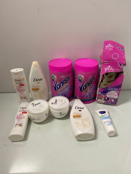 QTY OF ITEMS TO INC VANISH OXI ACTION STAIN REMOVE