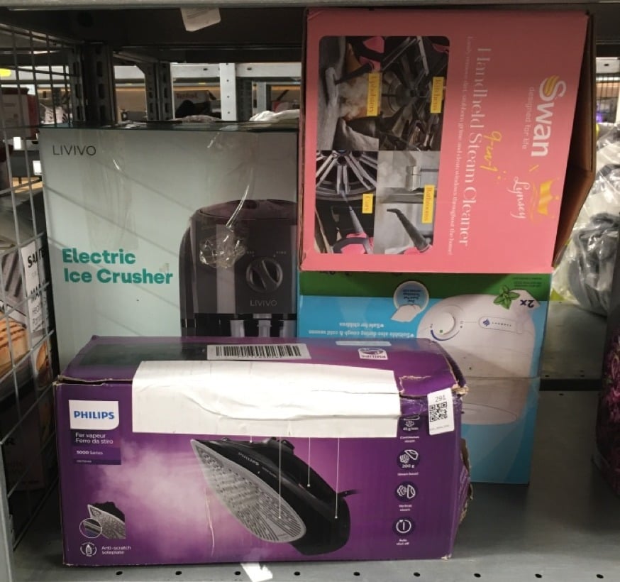 QUANTITY OF KITCHEN & APPLIANCES ITEMS TO INCLUDE 