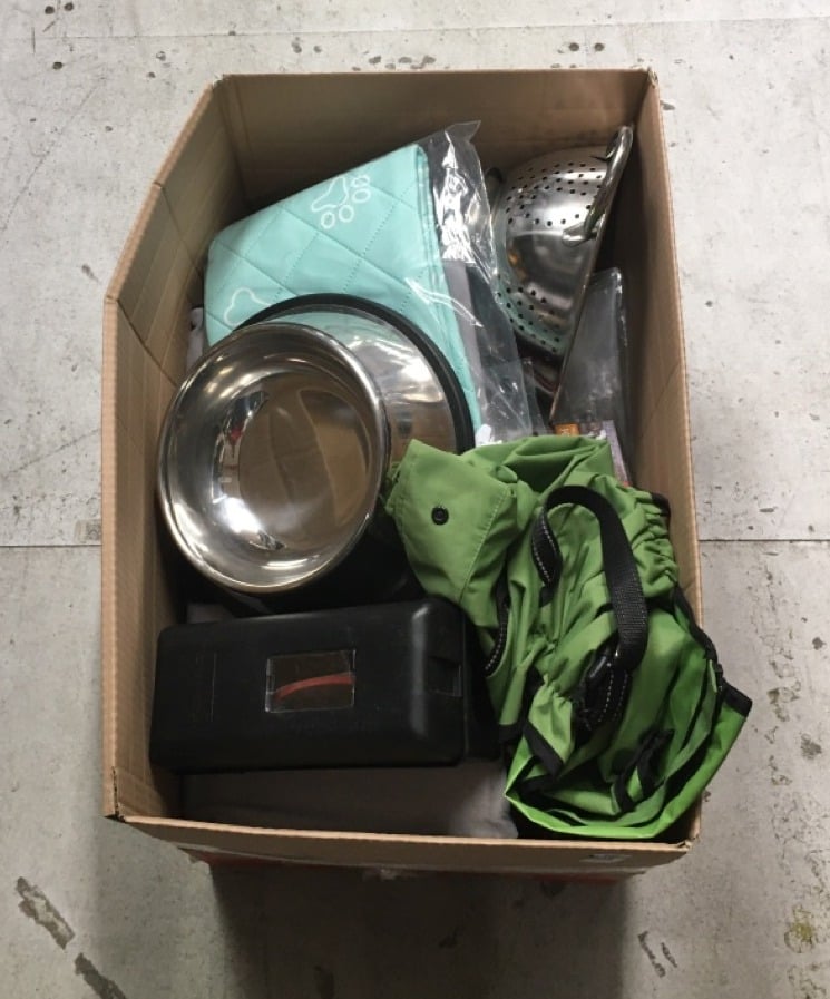 QUANTITY OF ITEMS TO INCLUDE NO PULL HARNESS LEAD: