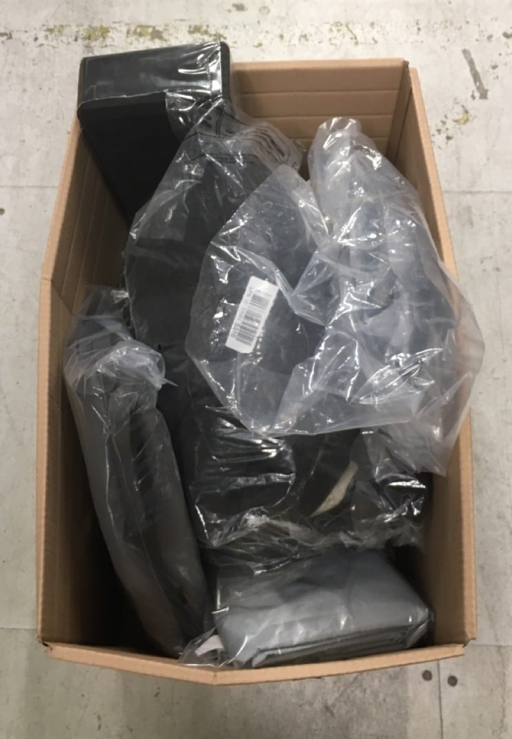 QUANTITY OF ITEMS TO INCLUDE BEACH & TRAVEL PONCHO