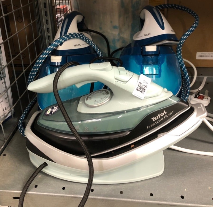 QUANTITY OF KITCHEN & APPLIANCES ITEMS TO INCLUDE 