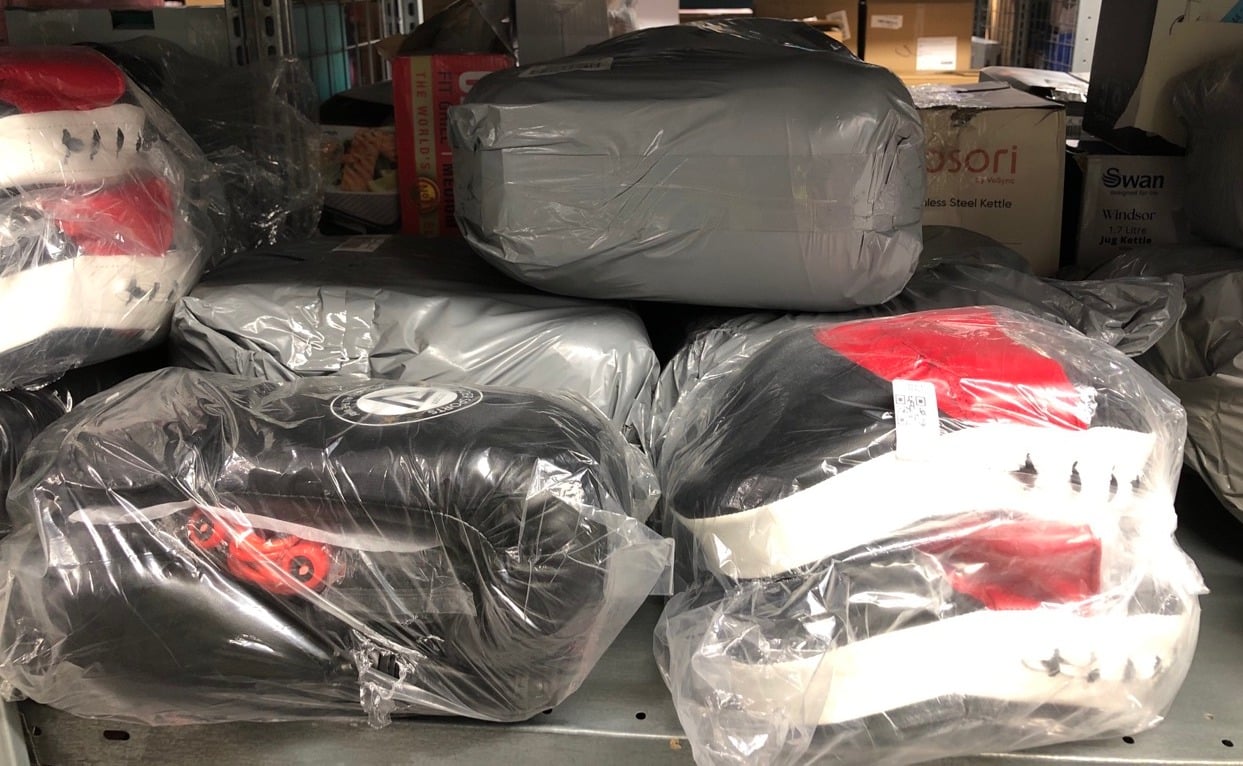 QUANTITY OF ITEMS TO INCLUDE BOXING SPARRING PUNCH