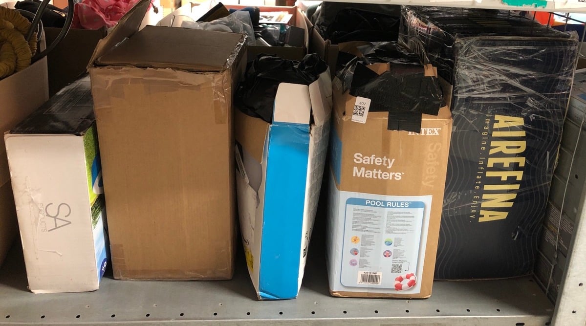 QUANTITY OF OUTDOOR & GARDEN ITEMS TO INCLUDE SA P