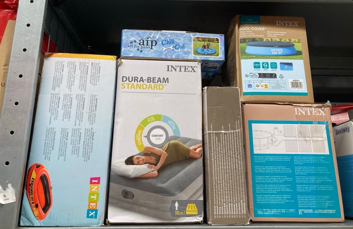 QUANTITY OF ITEMS TO INCLUDE INTEX SOLARMATTE 120 