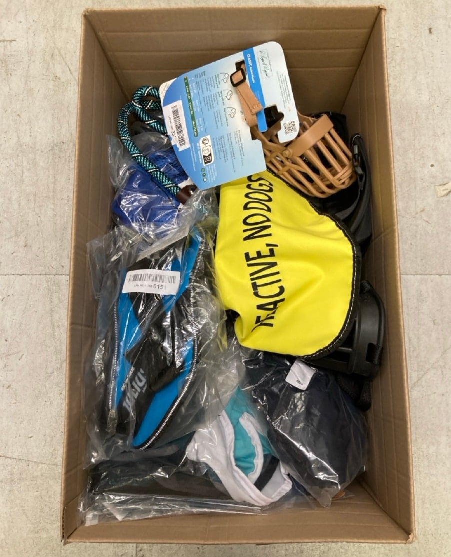 QUANTITY OF PET PRODUCTS ITEMS TO INCLUDE HALTI NO