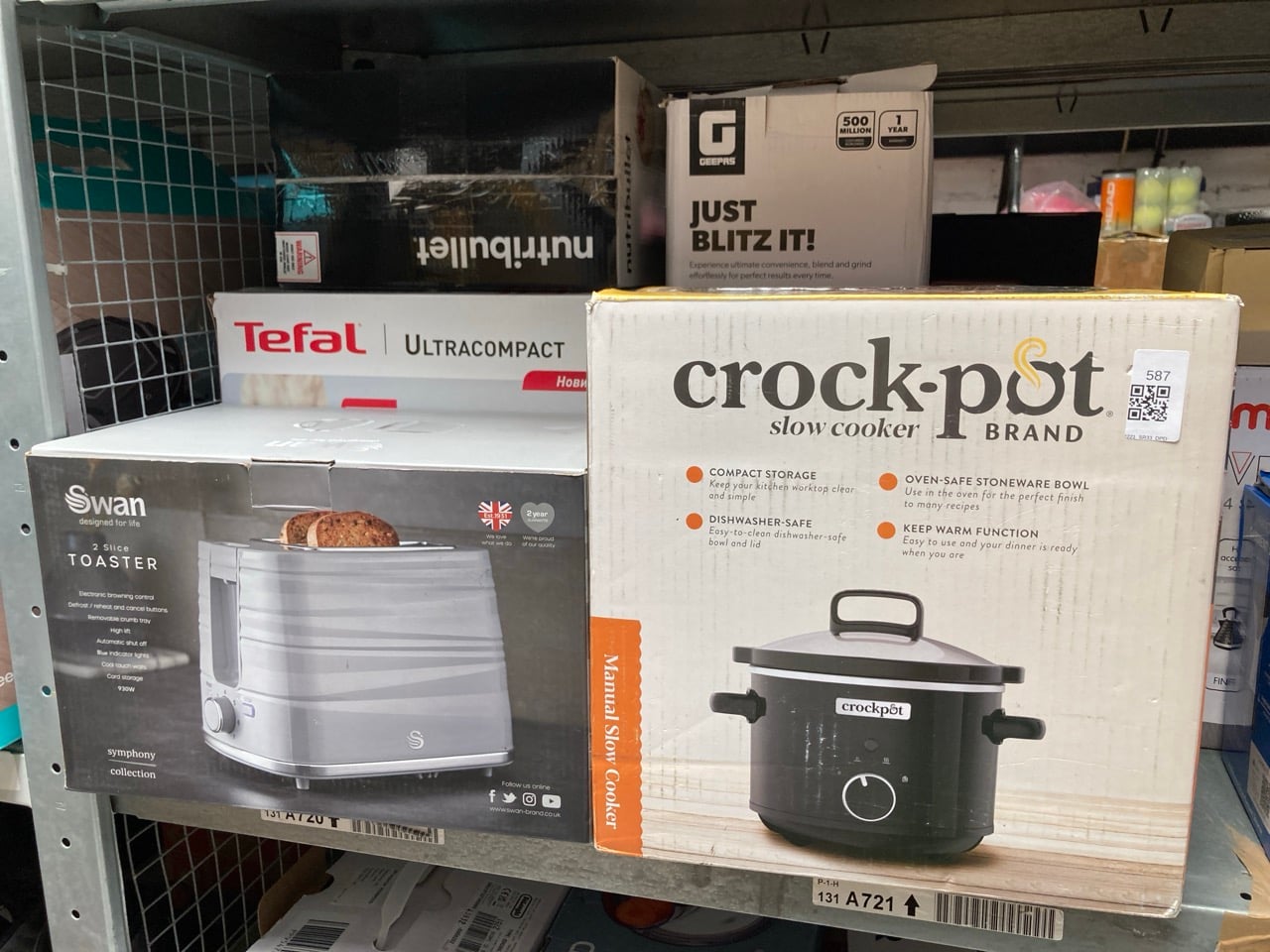 QUANTITY OF KITCHEN & APPLIANCES ITEMS TO INCLUDE 
