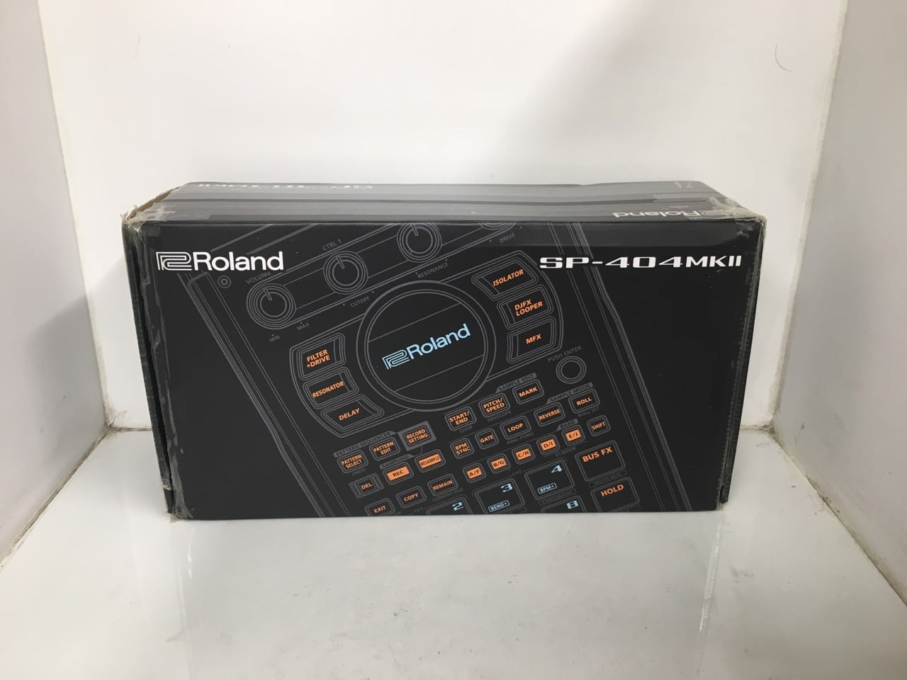 ROLAND SP-404MKII CREATIVE SAMPLER AND EFFECTOR | 