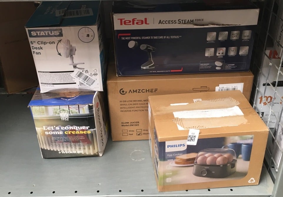 QUANTITY OF KITCHEN & APPLIANCES ITEMS TO INCLUDE 