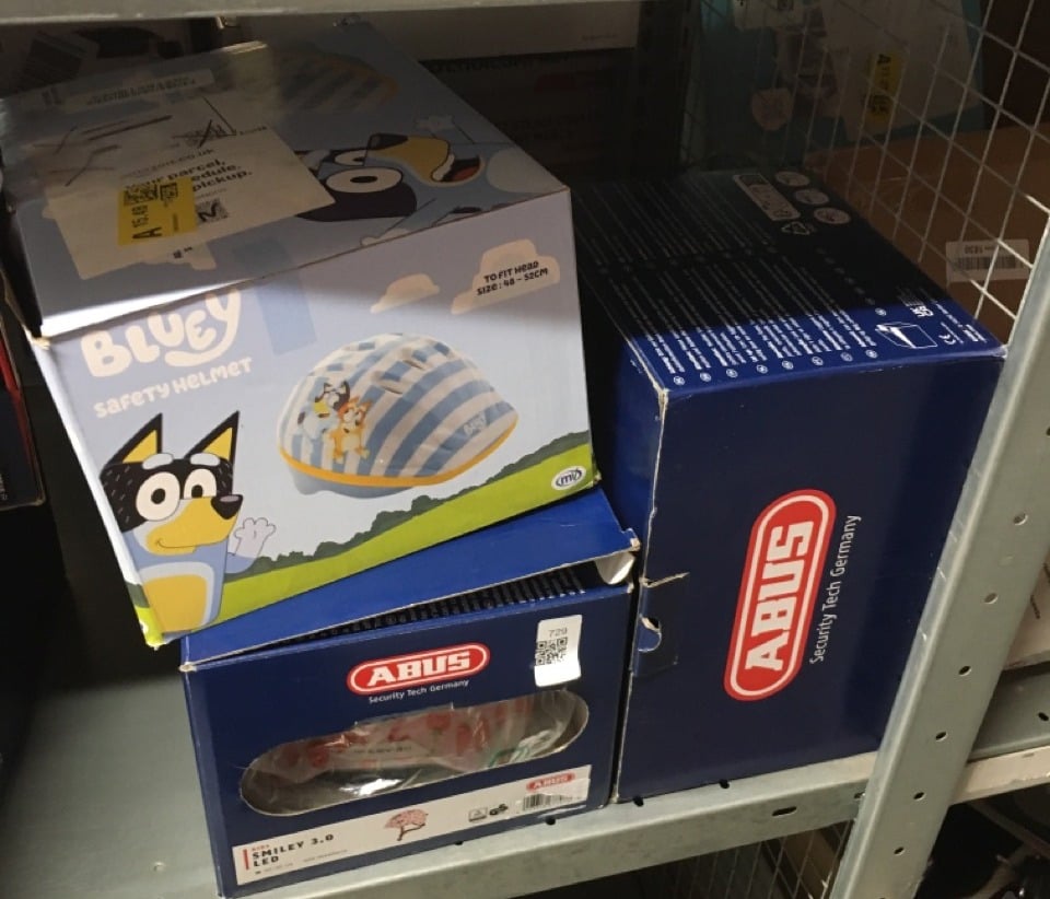 QUANTITY OF  ITEMS TO INCLUDE ABUS CHILDREN'S HELM