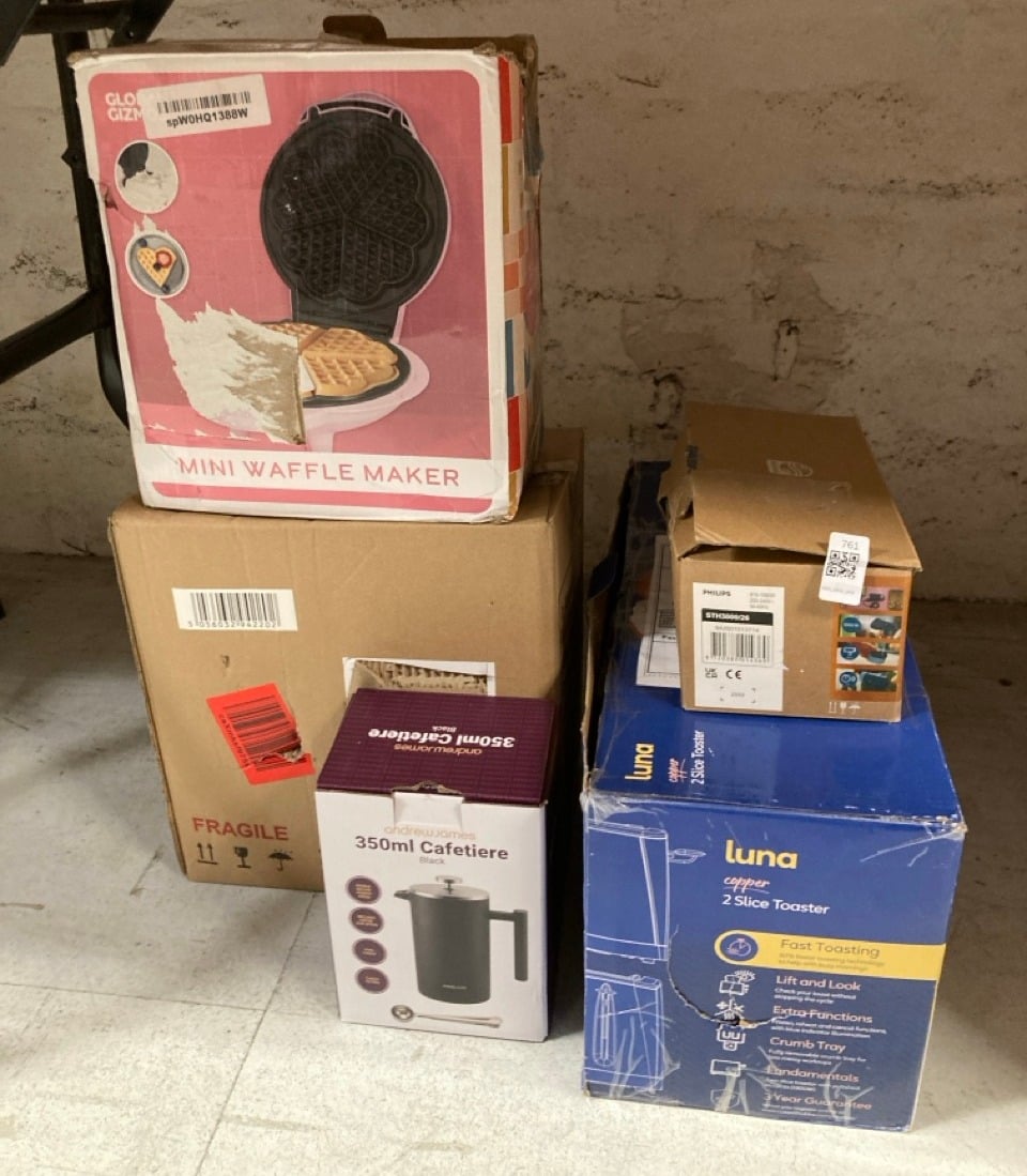 QUANTITY OF  ITEMS TO INCLUDE PHILIPS 3000 SERIES 