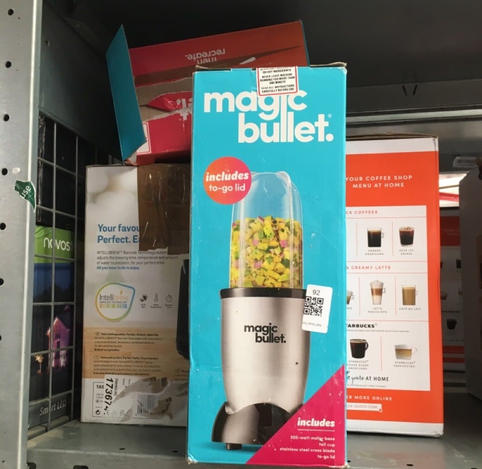 QUANTITY OF KITCHEN & APPLIANCES ITEMS TO INCLUDE 