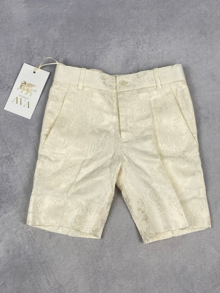 Rachelriley Boys Chino Shorts In Ivory. Size: 6 Y.