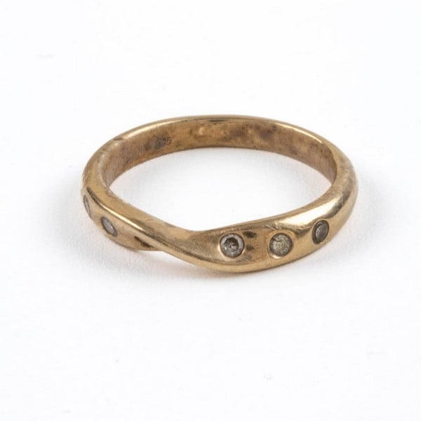 9ct Yellow Gold Diamond Six Stone Ring, Size N, 3.