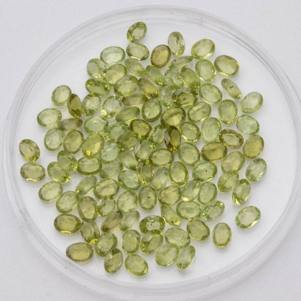 16.08ct Peridot Faceted Oval-cut Parcel of Gemston