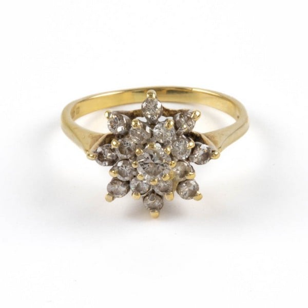 18ct Yellow Gold Diamond Cluster Ring, Size R, 4.8