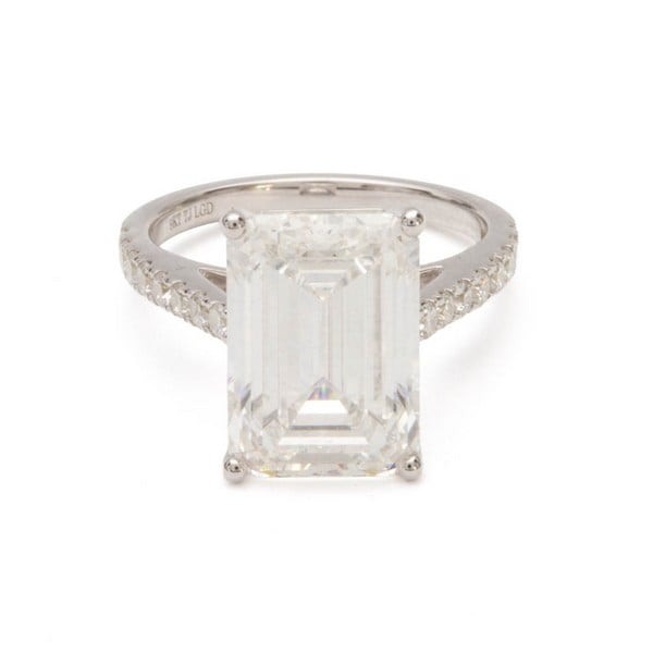 9ct White Gold 7.12ct Laboratory Grown Emerald-cut