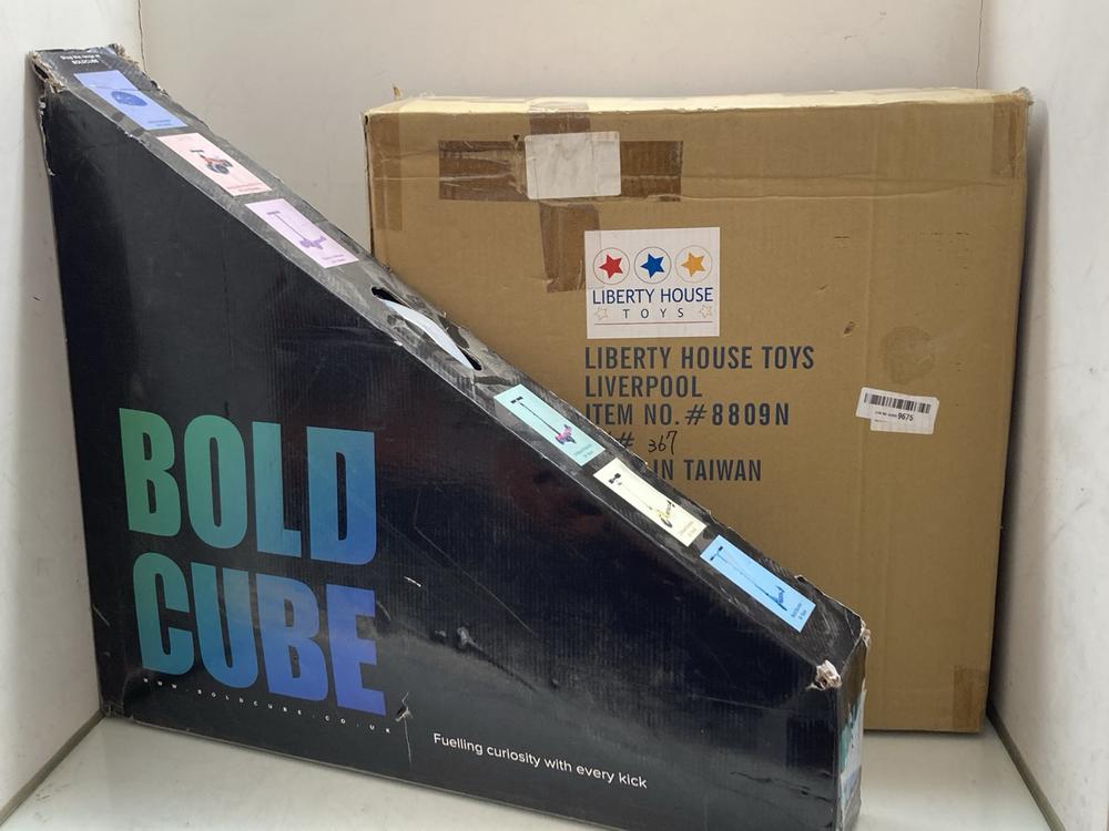 BOLD CUBE MANUAL SCOOTER TO INCLUDE LIBERTY HOUSE 