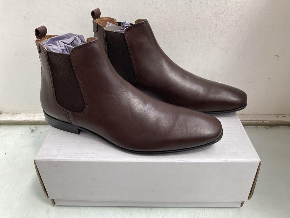 FIND ALBANY LEATHER MENS CHELSEA BOOTS IN CHOCOLAT